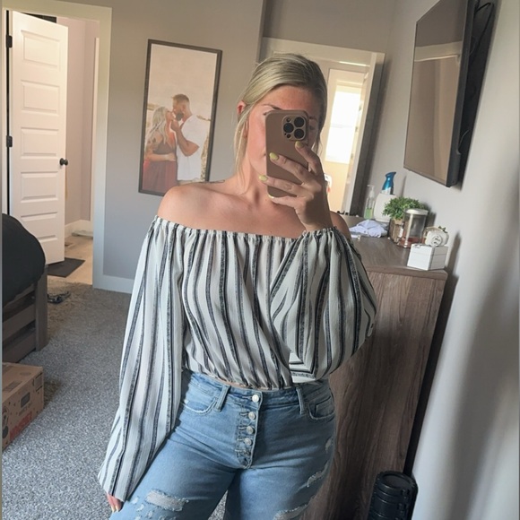 Windsor black & white stripe crop top - Picture 1 of 2